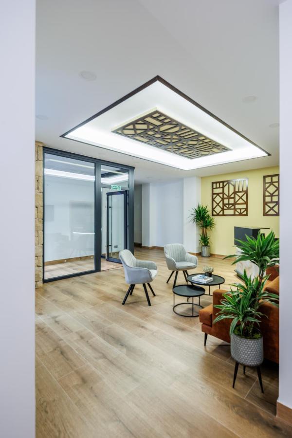 Apartamentos Congreso, Parking Gratuito Logrono Ngoại thất bức ảnh