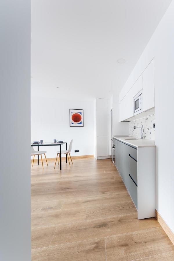 Apartamentos Congreso, Parking Gratuito Logrono Ngoại thất bức ảnh