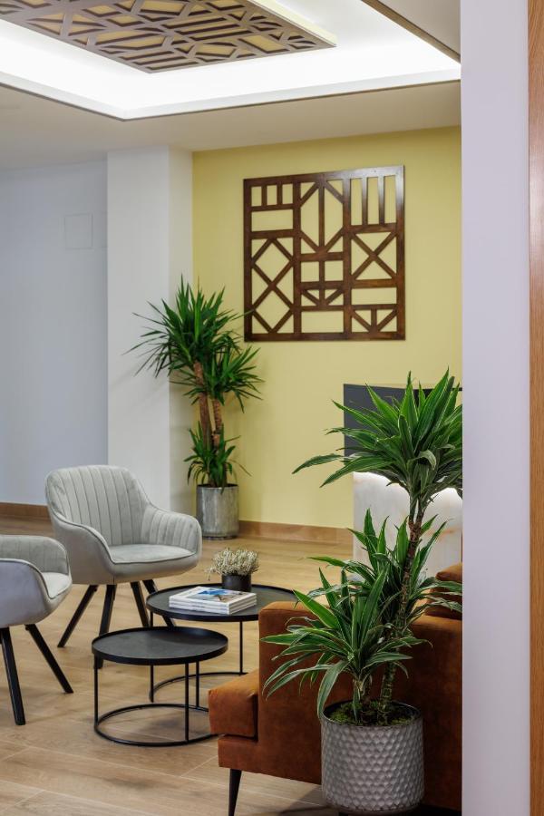 Apartamentos Congreso, Parking Gratuito Logrono Ngoại thất bức ảnh