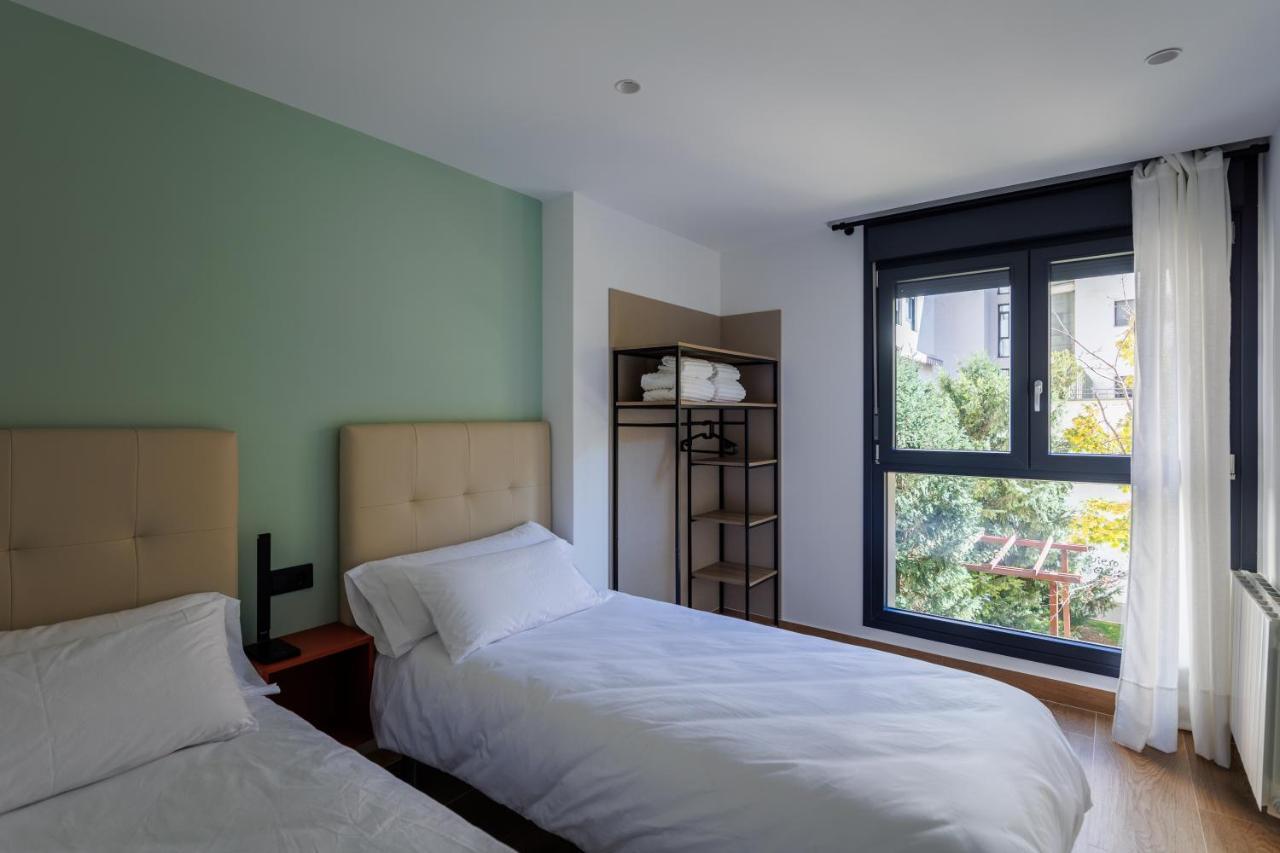 Apartamentos Congreso, Parking Gratuito Logrono Ngoại thất bức ảnh