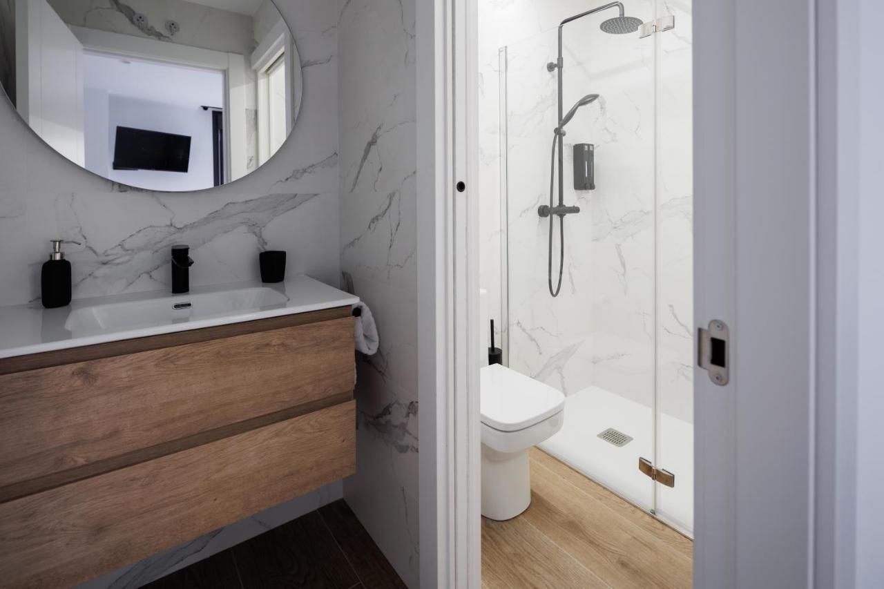 Apartamentos Congreso, Parking Gratuito Logrono Ngoại thất bức ảnh