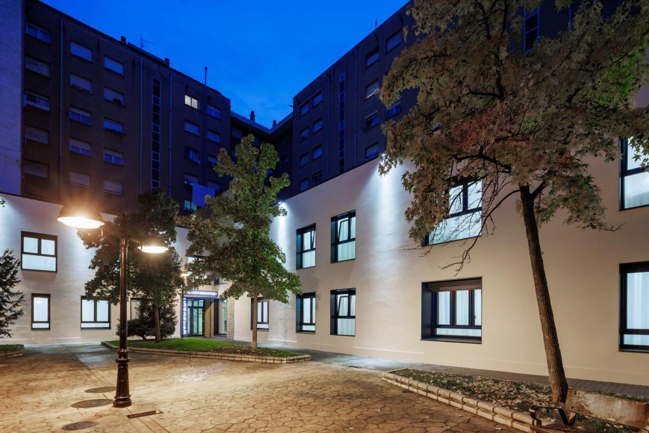 Apartamentos Congreso, Parking Gratuito Logrono Ngoại thất bức ảnh